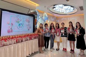 不负好春光，巾帼绽芳华——云开体育·(KAIYUN SPORTS)官方网站-云开(中国)集团庆祝三八妇女节活动